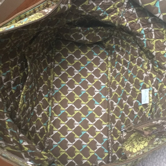 DISCONTINUED PATTERN Vera Bradly Beach Bag Zip Up - Picture 5 of 8